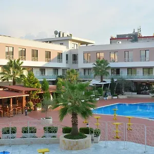 Te Stela & Ośrodek wypoczynkowy Tirana