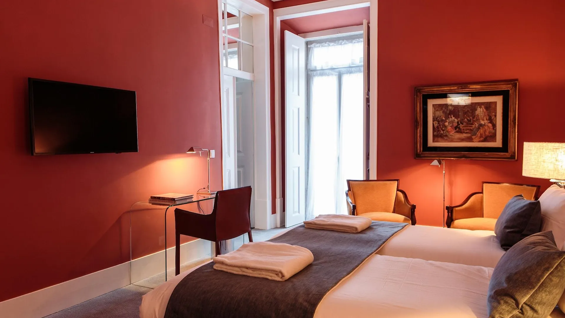 Dear Lisbon - Gallery House