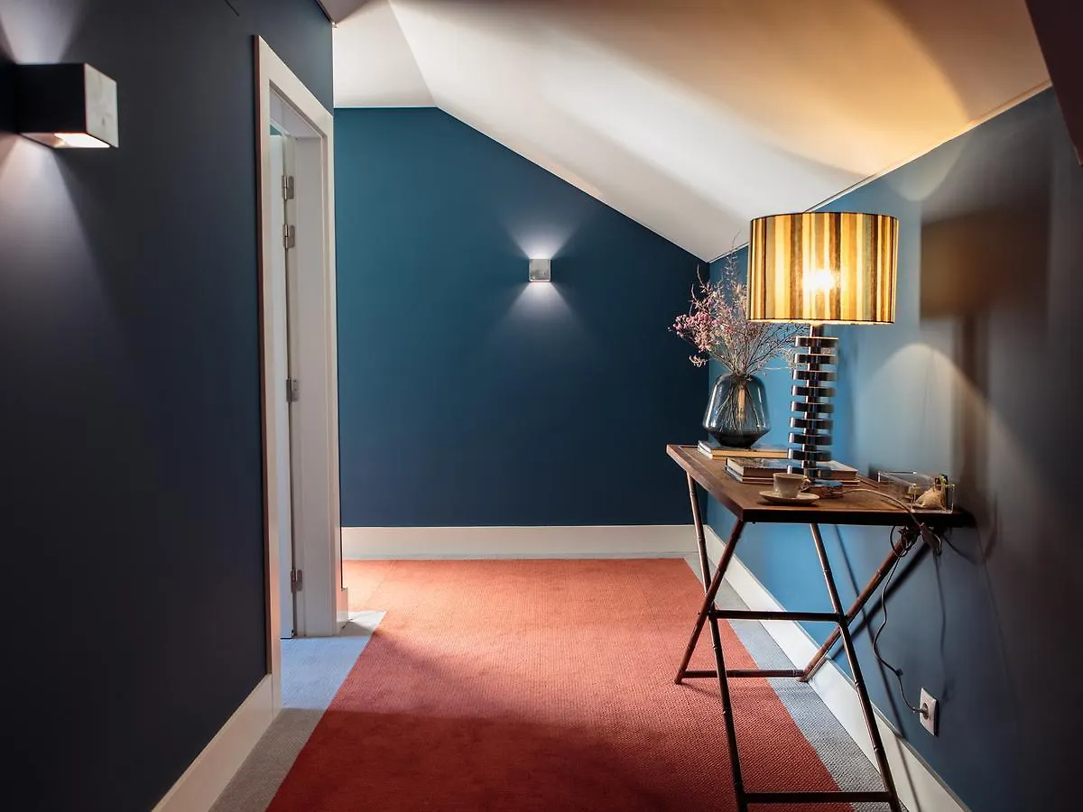 Dear Lisbon - Gallery House