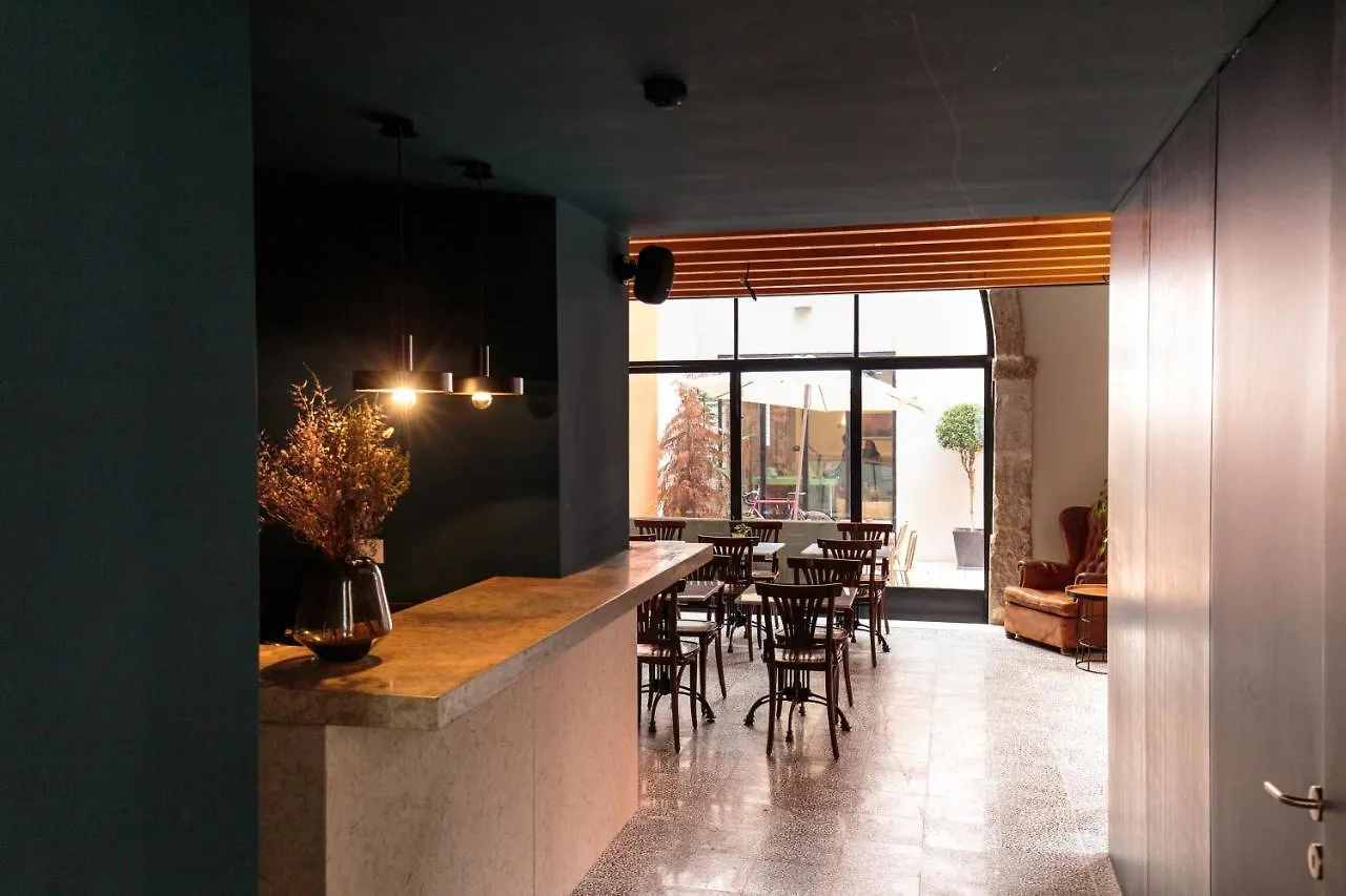 Dear Lisbon - Gallery House